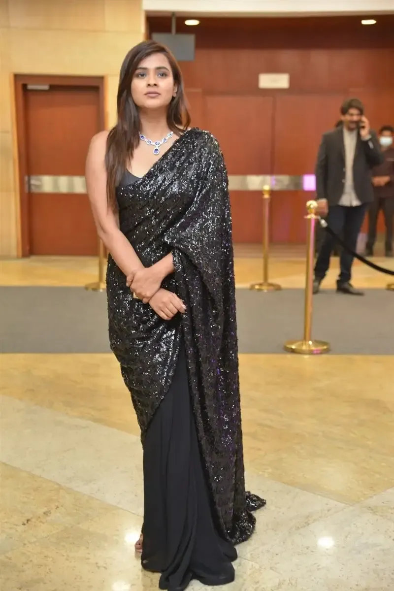 Indian Actress Hebah Patel Stills in Traditional Black Saree